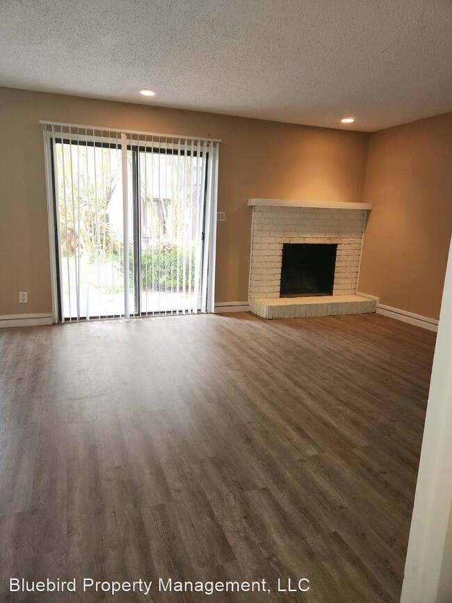 Foto del edificio - 3 br, 2.5 bath House - 179 Lionsgate Drive