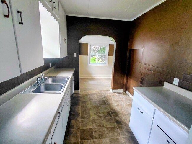 Foto del edificio - 2 Bedroom 1 Bathroom Home for Rent
