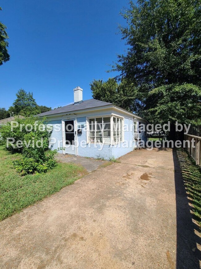 Foto del edificio - 3654 Townes Ave