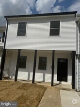 Building Photo - 28 Milstone Ct