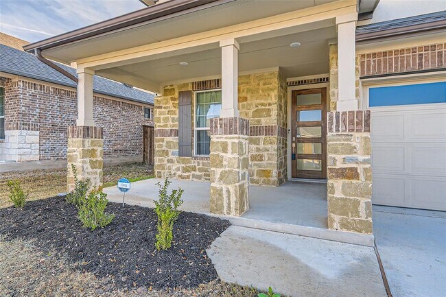 Building Photo - 2212 Alamar walk