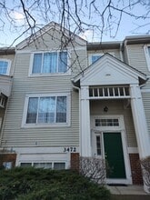 Building Photo - 3472 Ravinia Cir