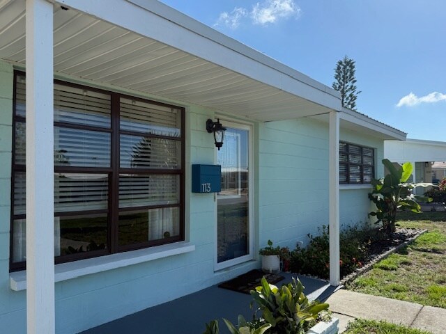 Foto principal - 113 Essex Dr