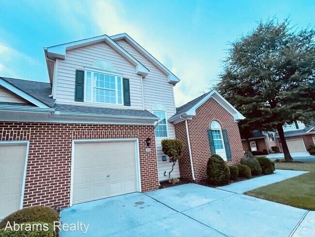 Building Photo - 3 br, 2.5 bath House - 2101 Tibberton Court
