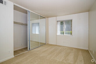 1BR, 1BA - 640SF - The Reva