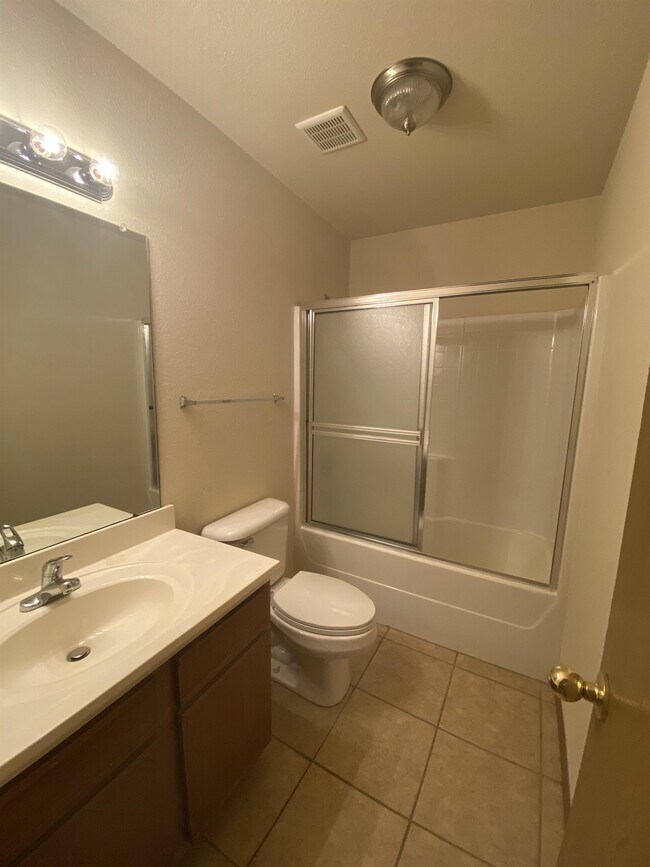 Building Photo - 8201 US-271