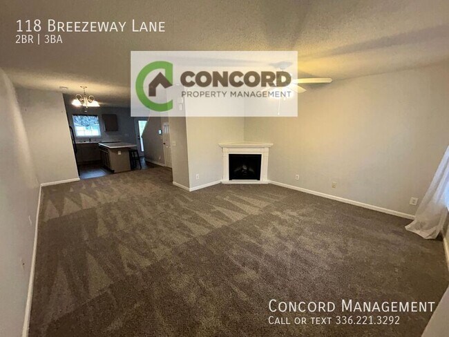 Foto del edificio - 118 Breezeway Ln