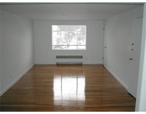 Building Photo - 43 Thayer Rd
