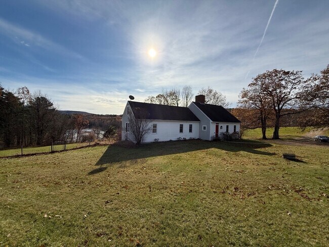 Foto del edificio - 94 W Princeton Rd