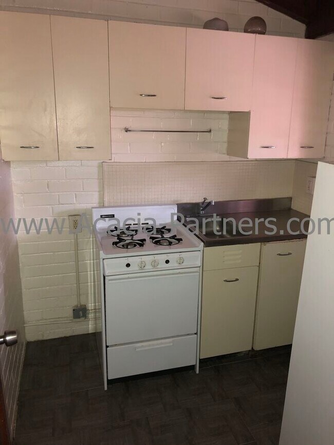 Foto del edificio - 947 N Alvernon Way