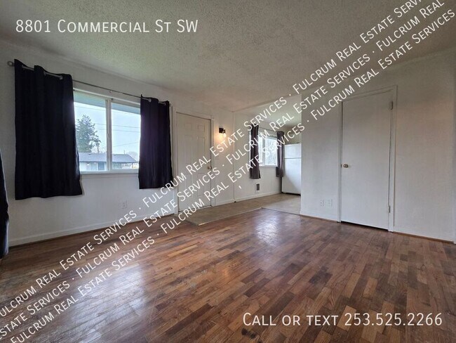 Foto del edificio - 8801 Commercial St SW