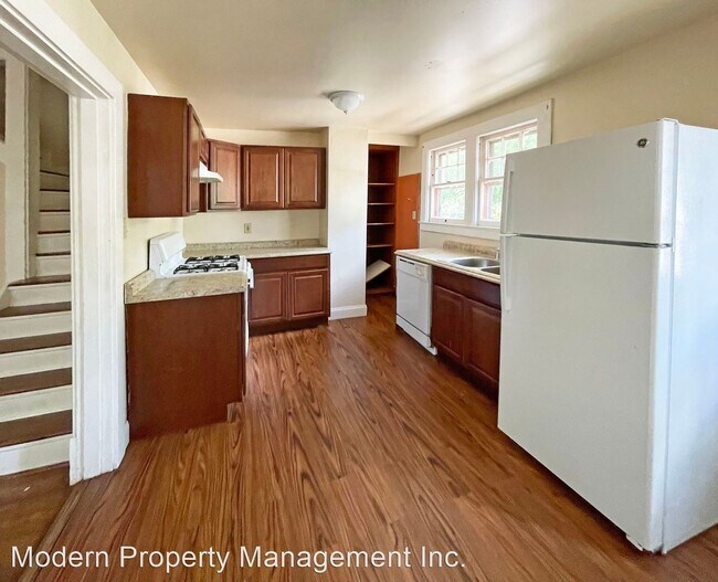 Building Photo - 4 br, 2 bath House - 1485 Elizabeth St