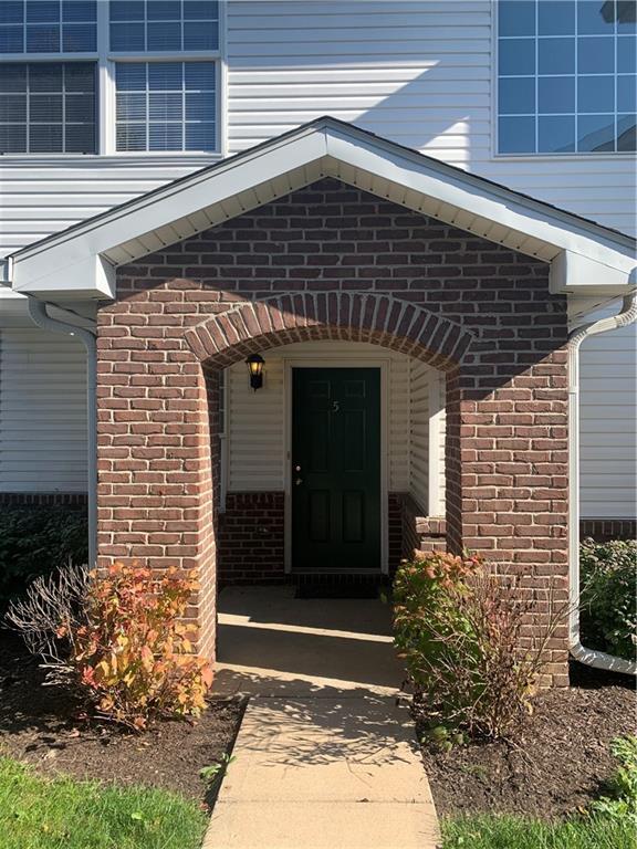 Foto principal - 4948 Potomac Square Pl