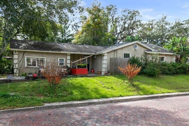 Building Photo - 1417 Belgrade Ave