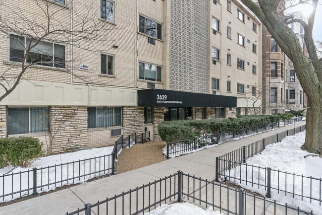 Building Photo - 2629 N Hampden Ct