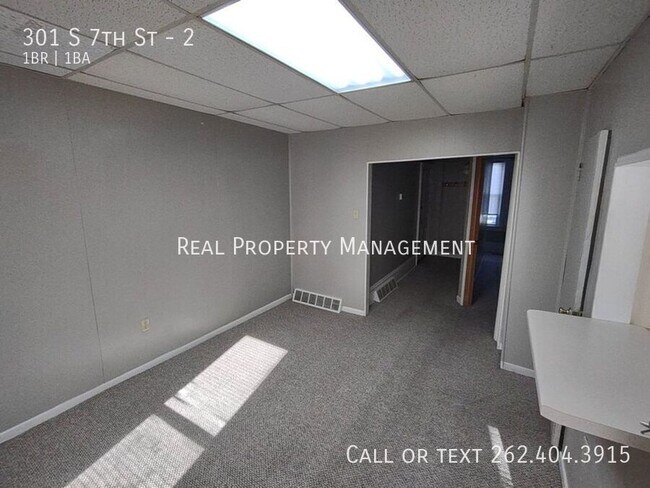 Foto del edificio - 301 S 7th St
