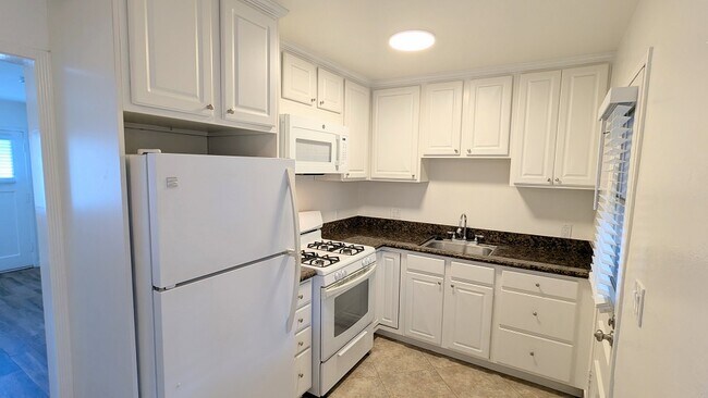 Foto del edificio - 201 N Florence St