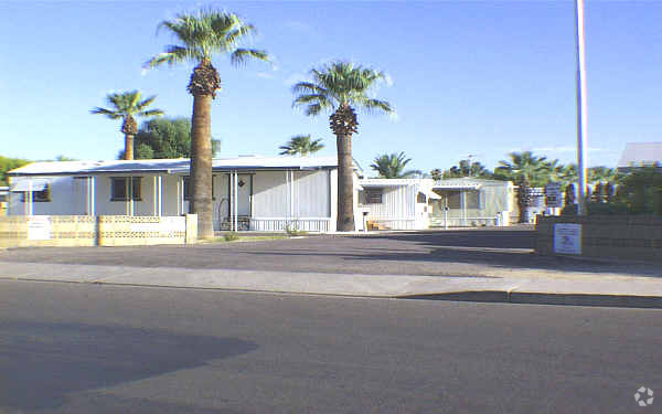 Foto del edificio - Periwinkle MHP-61 Spaces