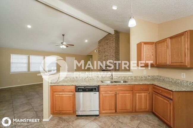 Building Photo - 9510 Elm Glen