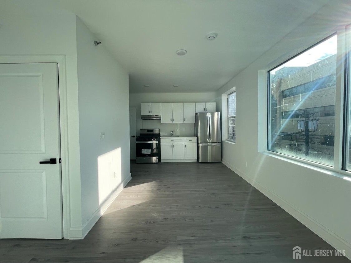 Building Photo - 103 Bayard St