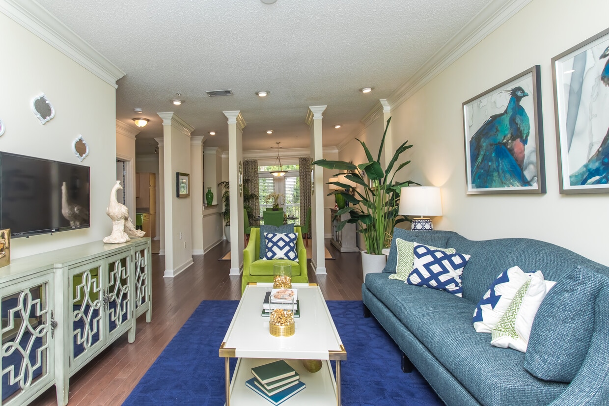 Photo - Gables Montclair Apartments