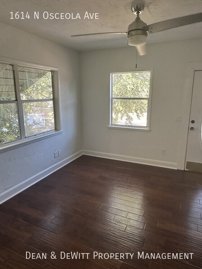 Foto del edificio - 4 Bed/2 Bath