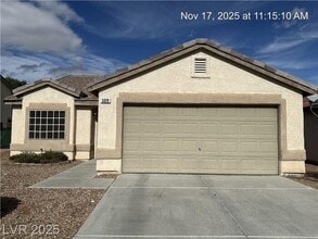 Building Photo - 5320 Corbett St