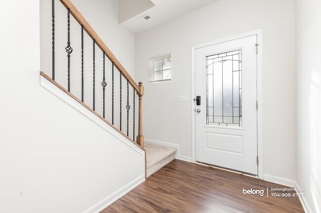 Foto del edificio - 3629 Cerelia Ln