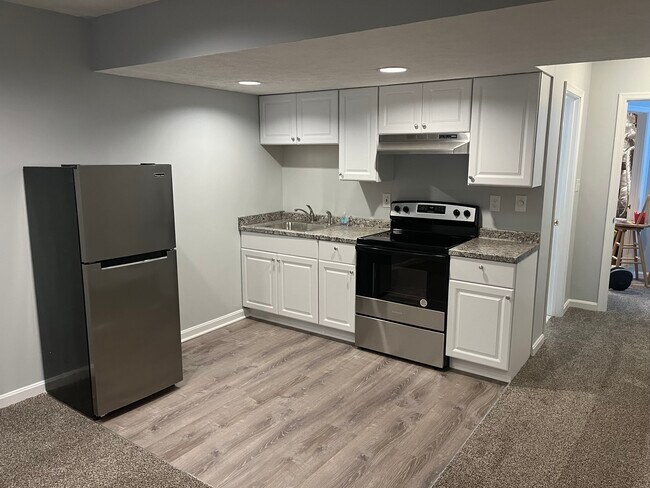 Foto del edificio - 4411 Danbury Sq