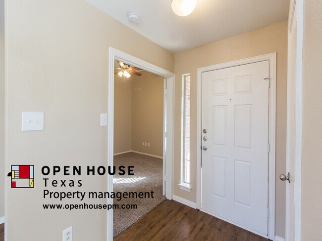 Building Photo - 4901 Rustic Ridge Dr, McKinney