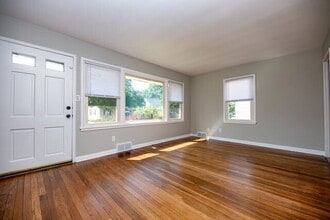 Building Photo - 2916 North Saint Philomena Court
