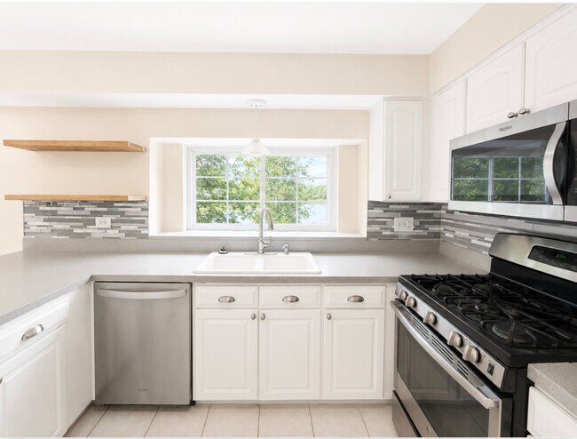 Foto del edificio - 130 Park Ridge Ct