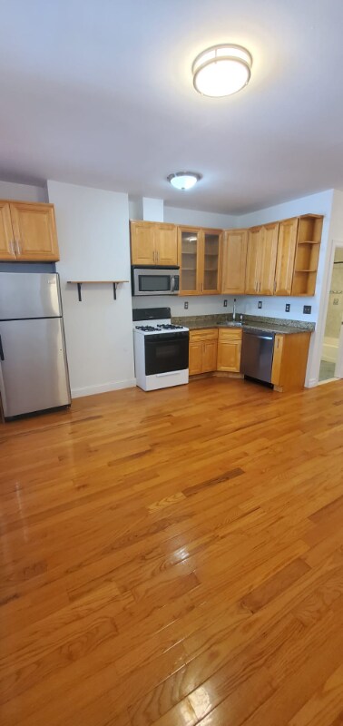 Foto del edificio - 276 Grant Ave