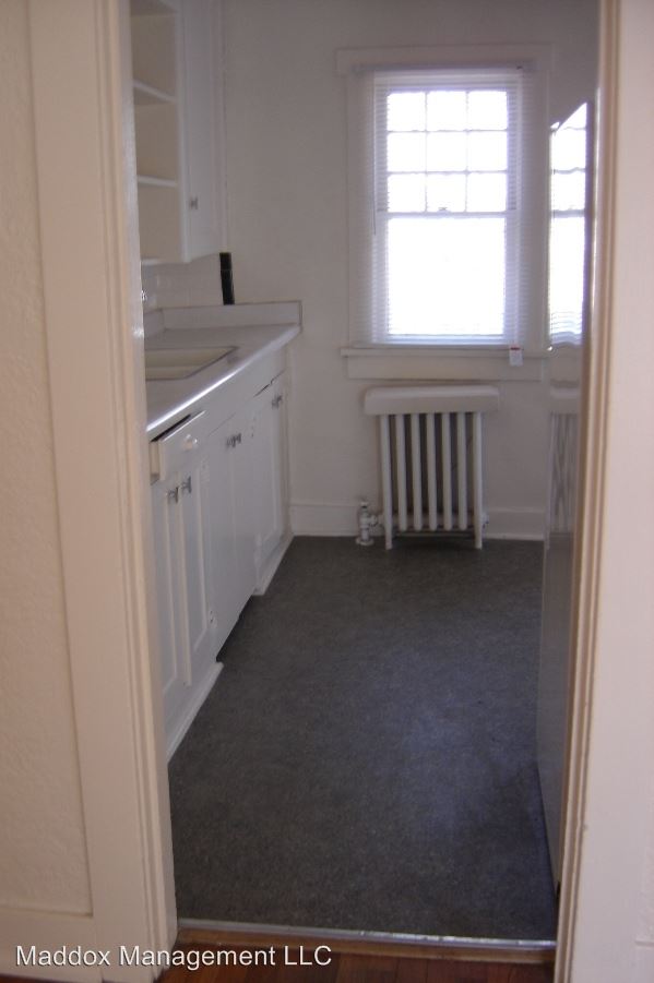 Building Photo - 1105 Marquette Ave NW