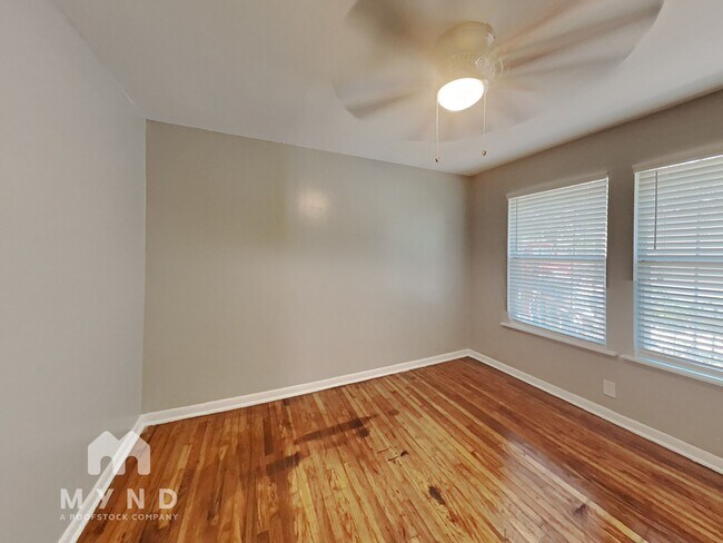 Foto del edificio - 510 E University Ave