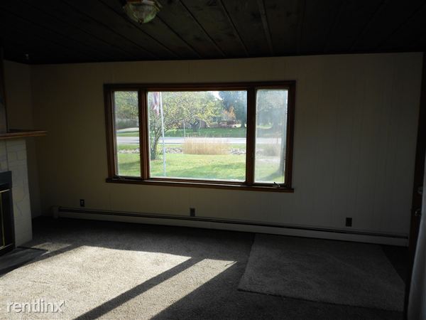Building Photo - 6938 Lapeer Rd