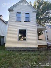 Building Photo - 2048 W 95th St