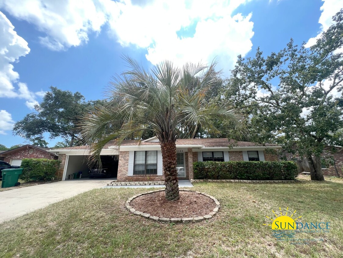 Primary Photo - Stunning 3 Bedroom Home in Niceville!