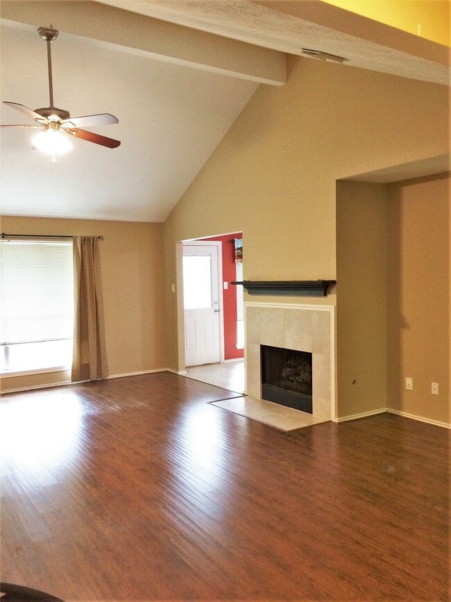 Building Photo - 18611 Timber Twist Dr