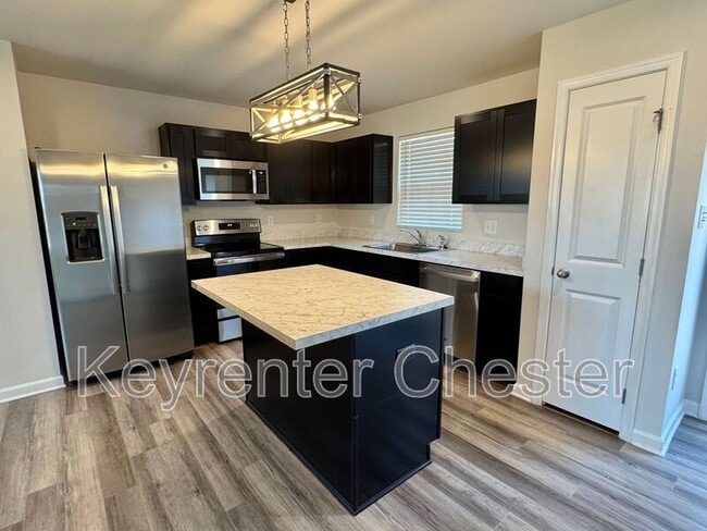 Foto del edificio - 331 Chanticleer Dr