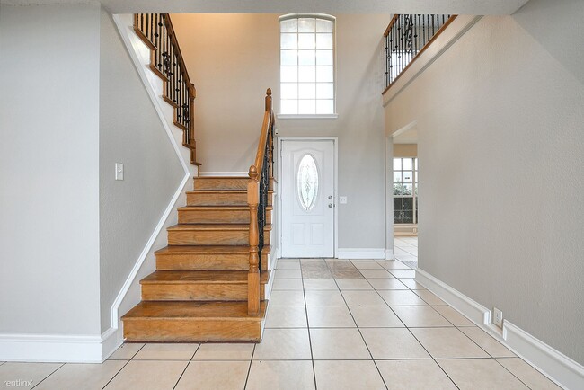 Building Photo - 4 br, 2 bath House - 8440 Tallahassee Ln