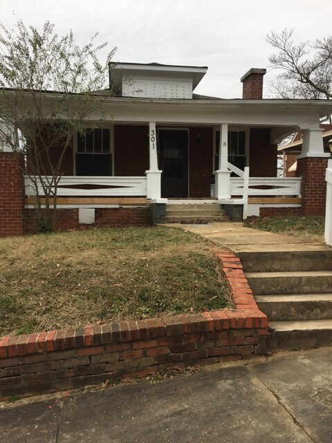 Foto del edificio - 301 Jackson Ave