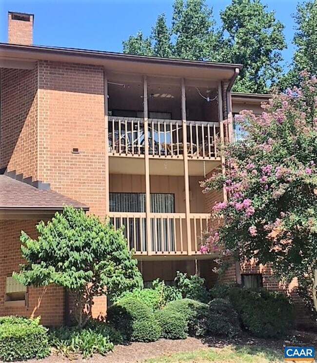 Building Photo - 117 Turtle Creek Rd