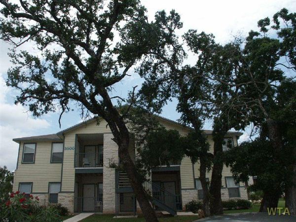 Primary Photo - 335 Cypress Creek Rd