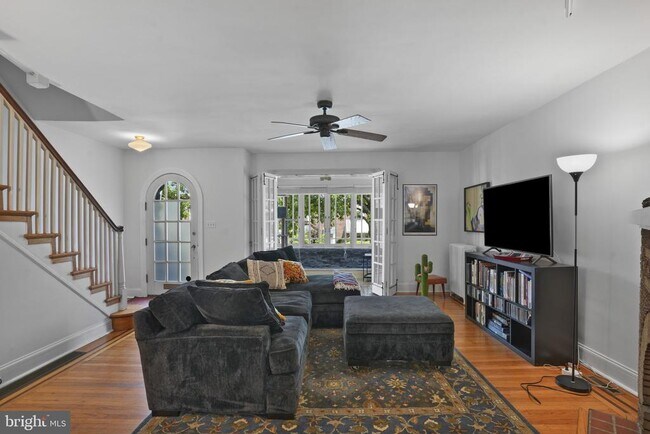 Building Photo - 3618 Ednor Rd