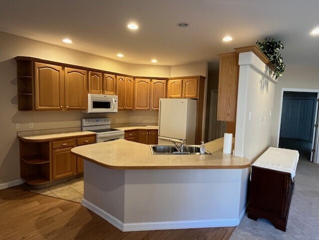 Foto del edificio - 94 Ben Hogan Dr