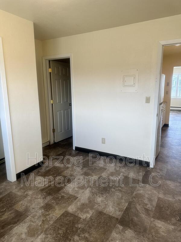 Foto del edificio - 477 N 2nd Ave