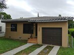 Primary Photo - 940 NW 47th St
