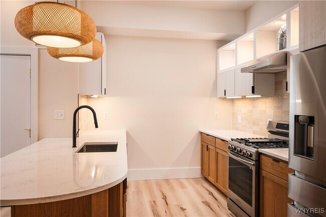 Foto del edificio - 523 Main St