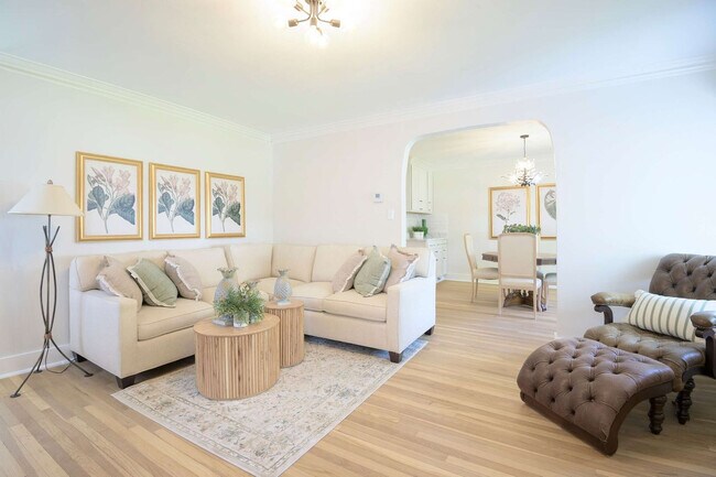 Building Photo - 2332 Allison Rd